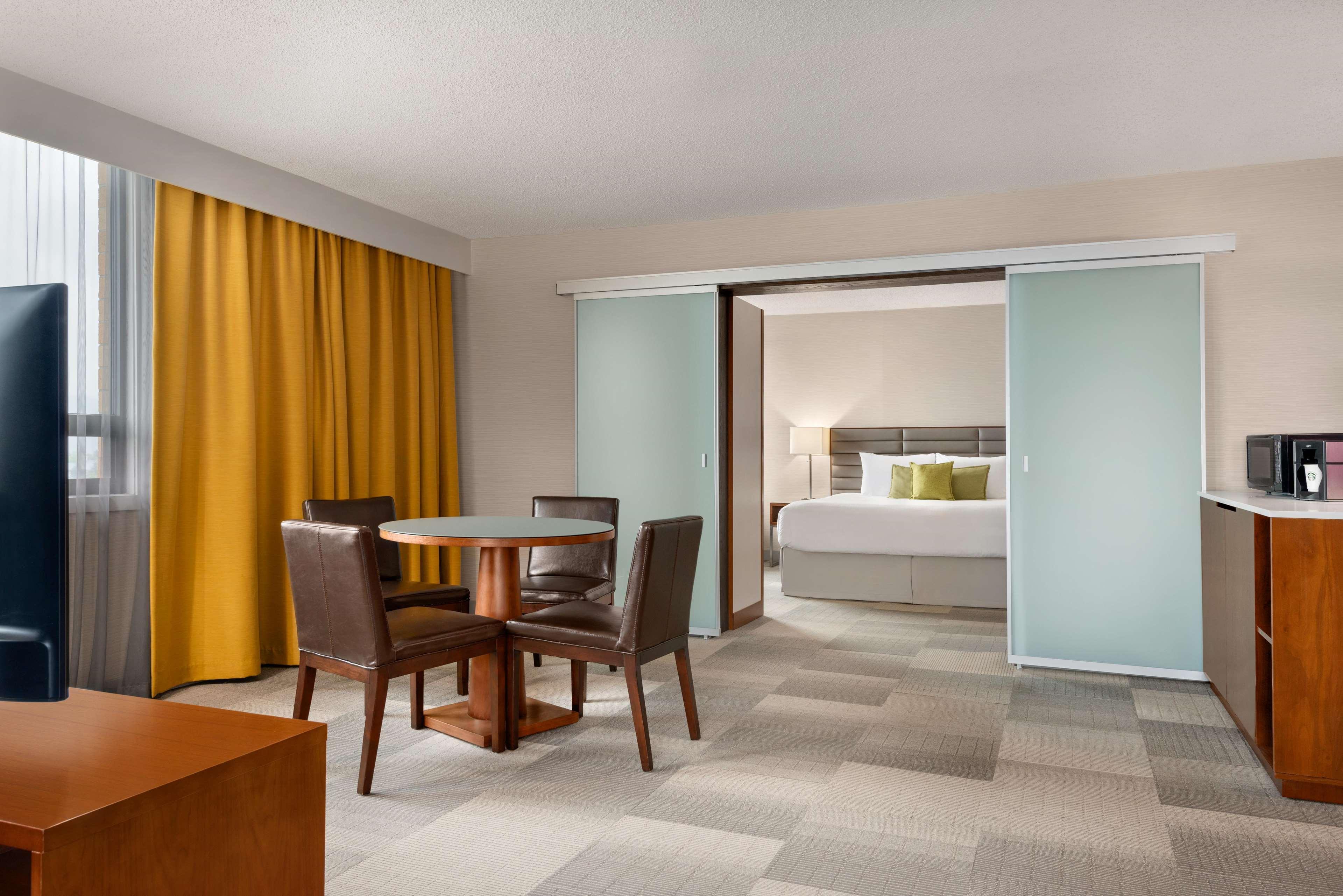 Coast Prince George Hotel By Apa Exterior photo