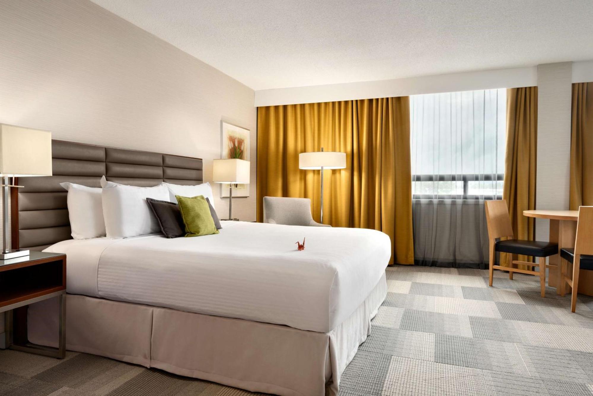 Coast Prince George Hotel By Apa Exterior photo