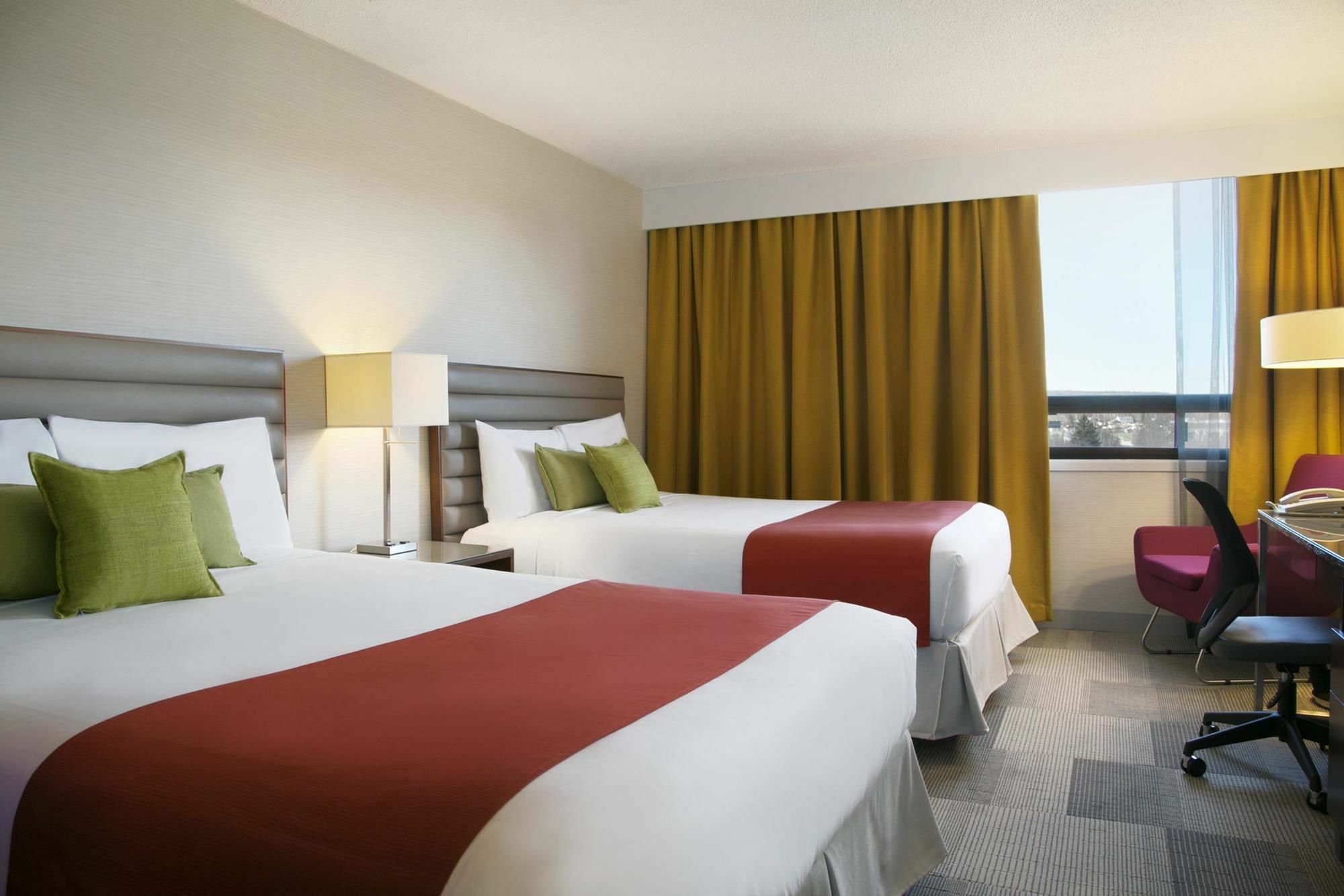 Coast Prince George Hotel By Apa Exterior photo